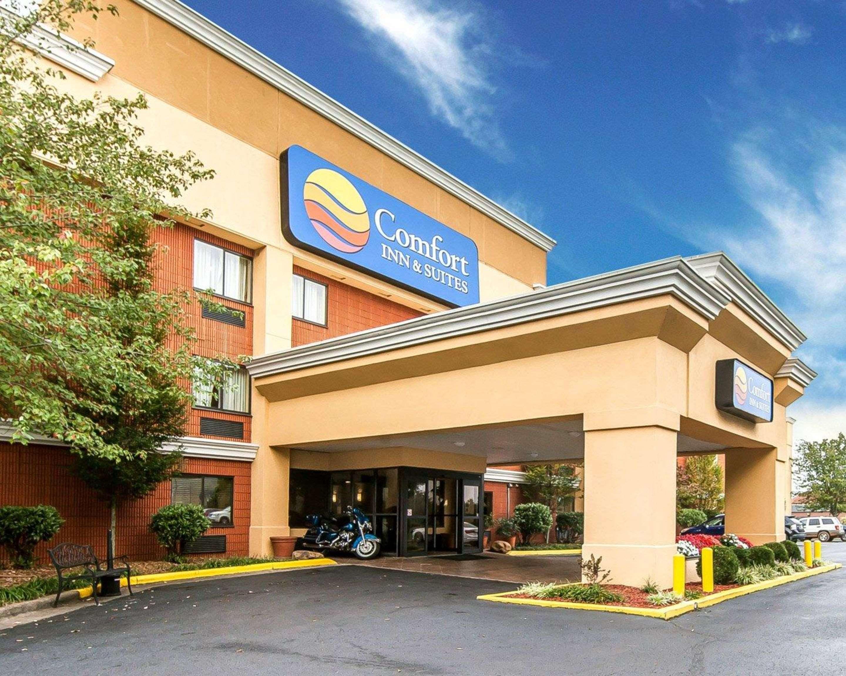 Best Western Plus Magnolia Inn & Suites Cleveland Exterior photo